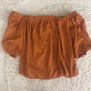 Essue Off the Shoulder Top